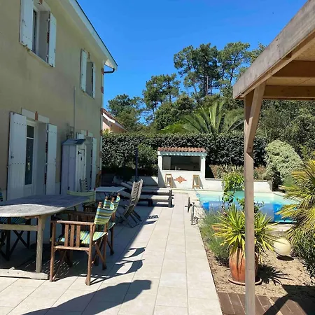 Avec Piscine Chauffee *