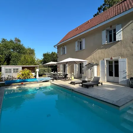 Avec Piscine Chauffee *